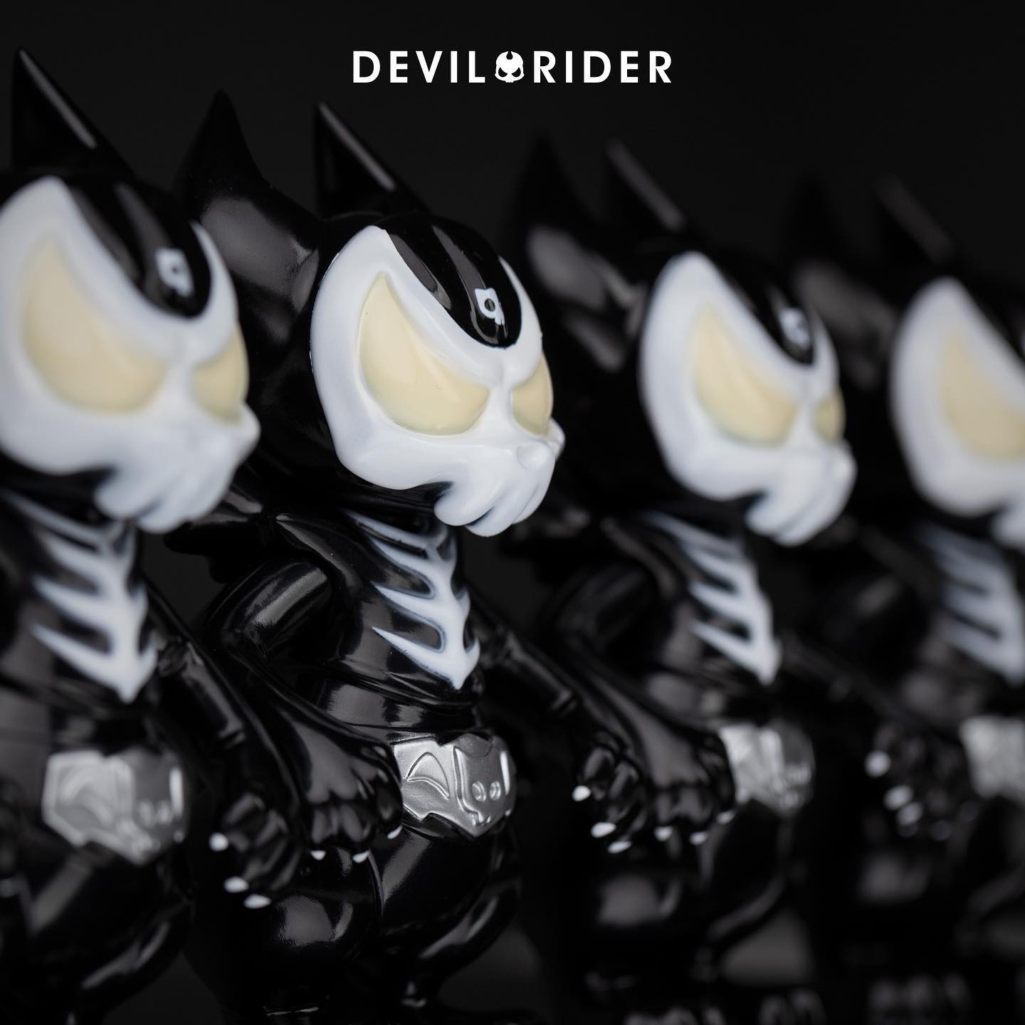 Devil rider sofubi front