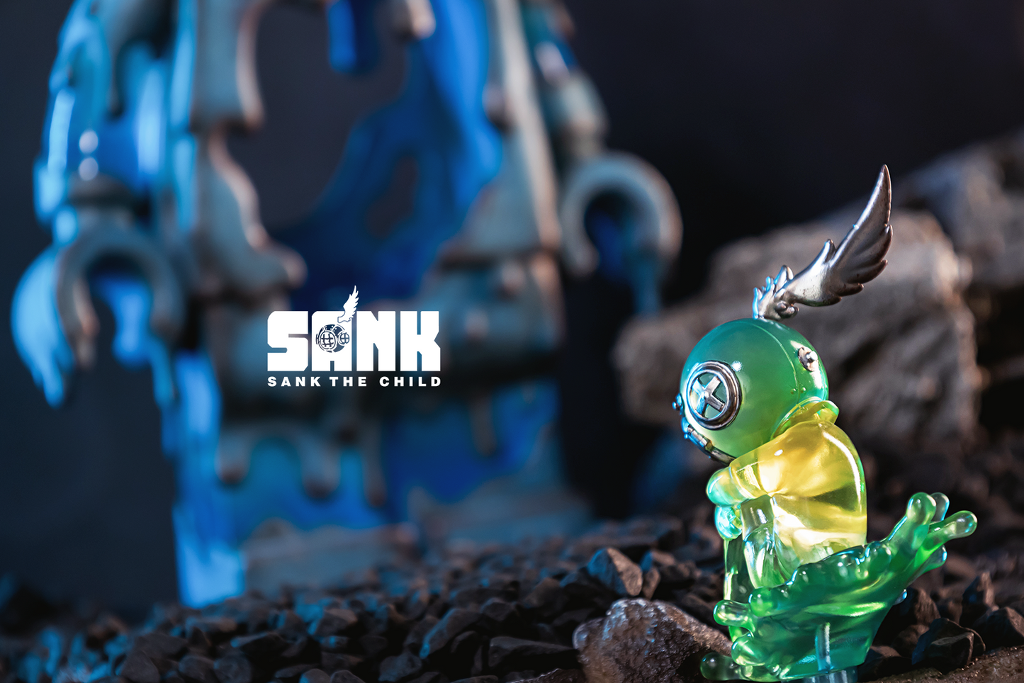 SankToys Polaris LEGO art toy back