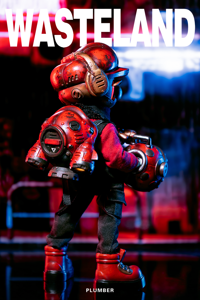 Wasteland Plumber Red, Designer Toys, Back