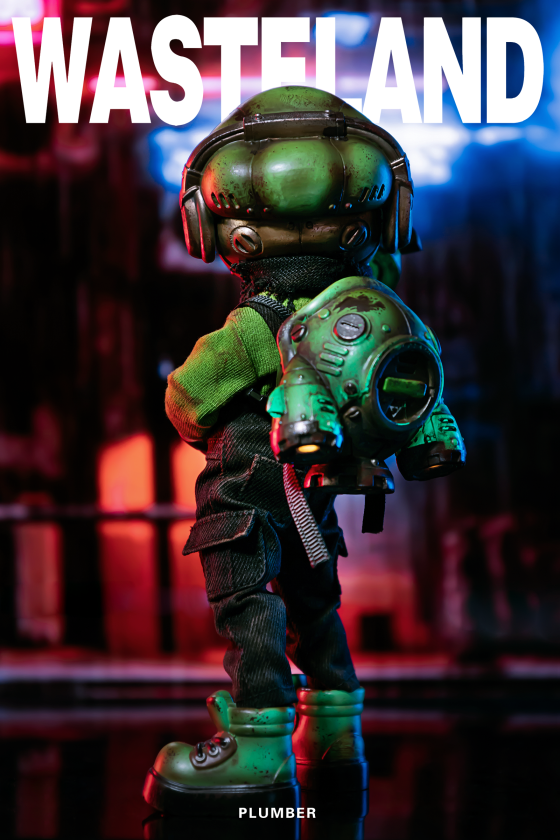 Wasteland Plumber Green, Designer Toys, Back