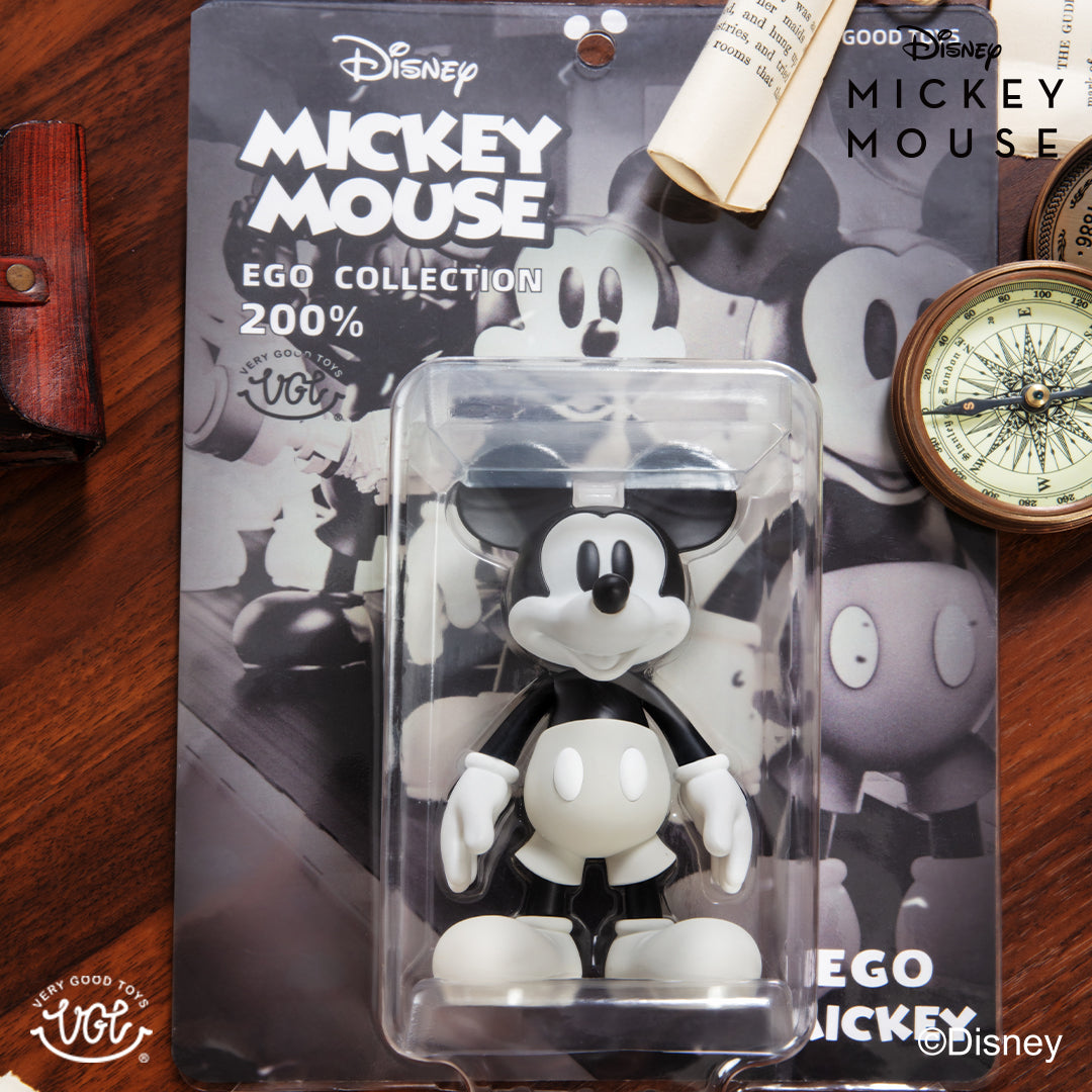 Disney Mickey Vinyl Figure Retro