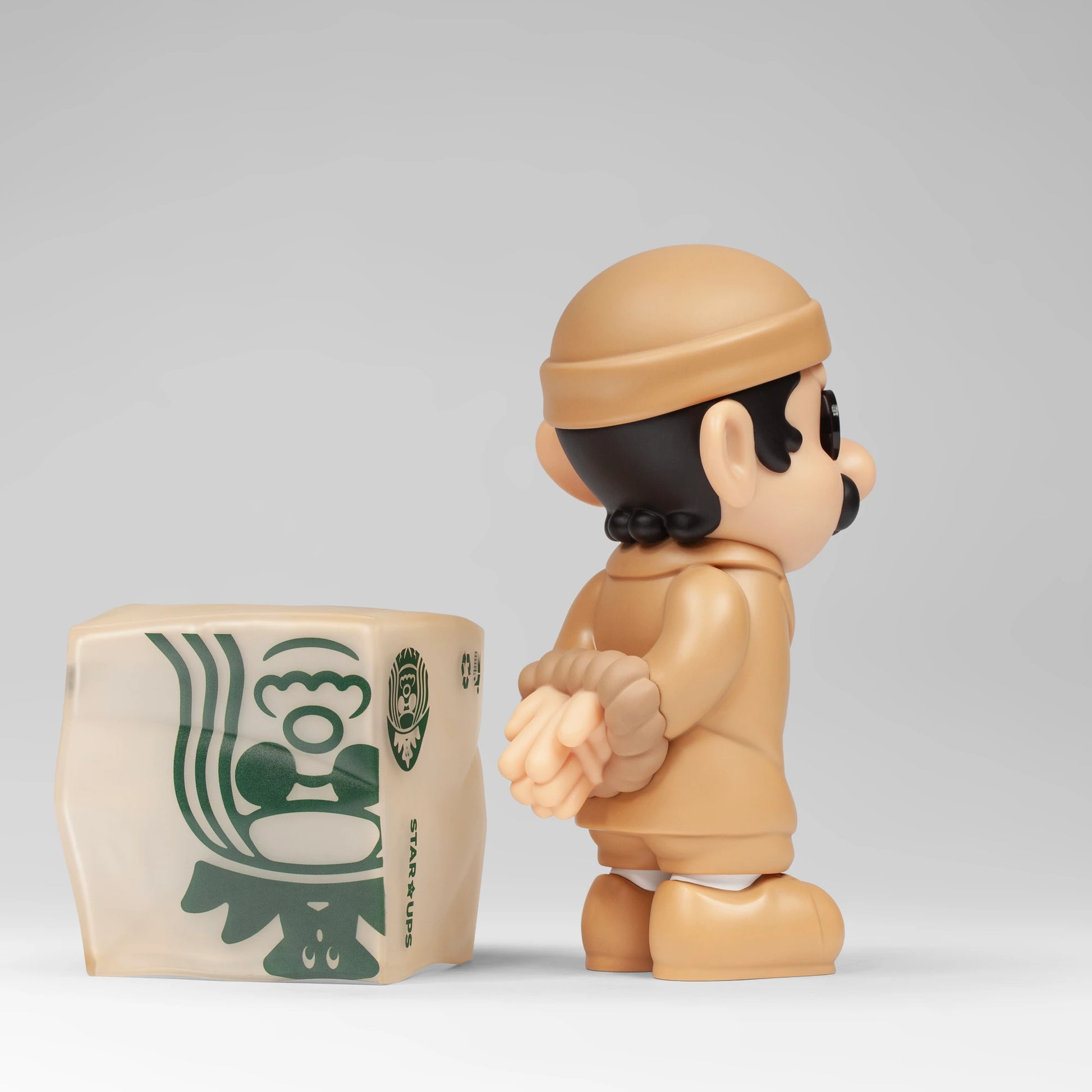 Fools Paradise HIJACK PROFESSIONAL FLAT WHITE Mario Vinyl Figure