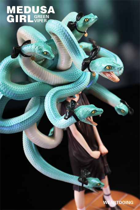 WeArtDoing Medusa Girl-Green Viper Art Figure