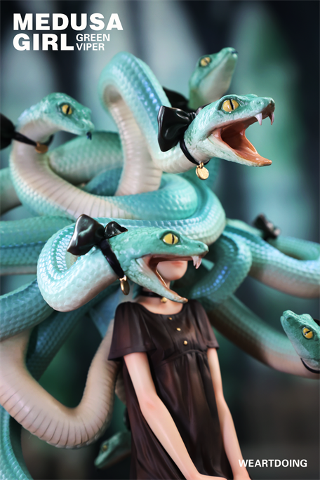WeArtDoing Medusa Girl-Green Viper Art Figure