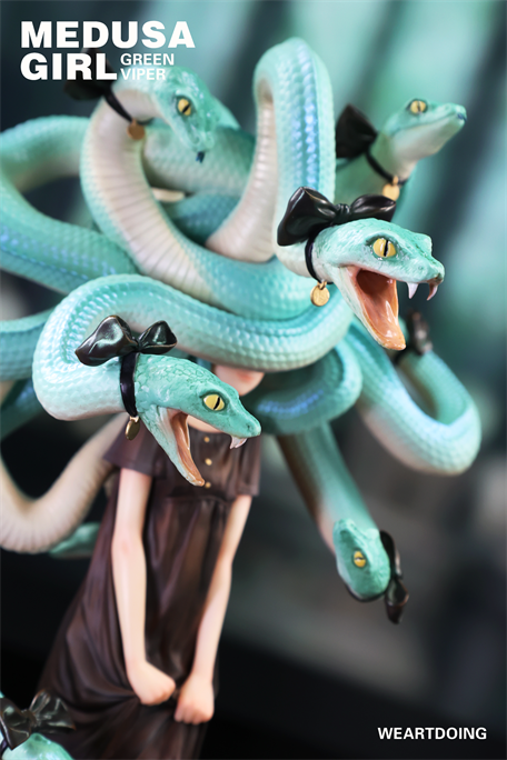 WeArtDoing Medusa Girl-Green Viper Art Figure