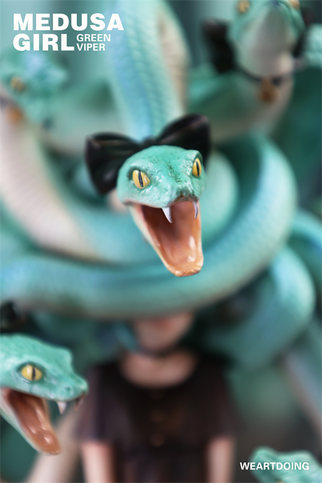WeArtDoing Medusa Girl-Green Viper Art Figure