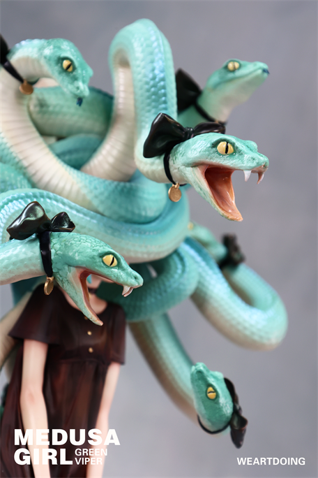 WeArtDoing Medusa Girl-Green Viper Art Figure