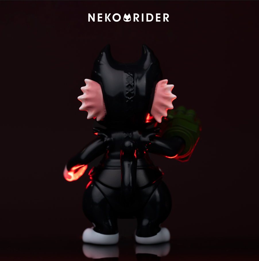 Toy Holic Studio NEKORIDER Red sofubi art figure