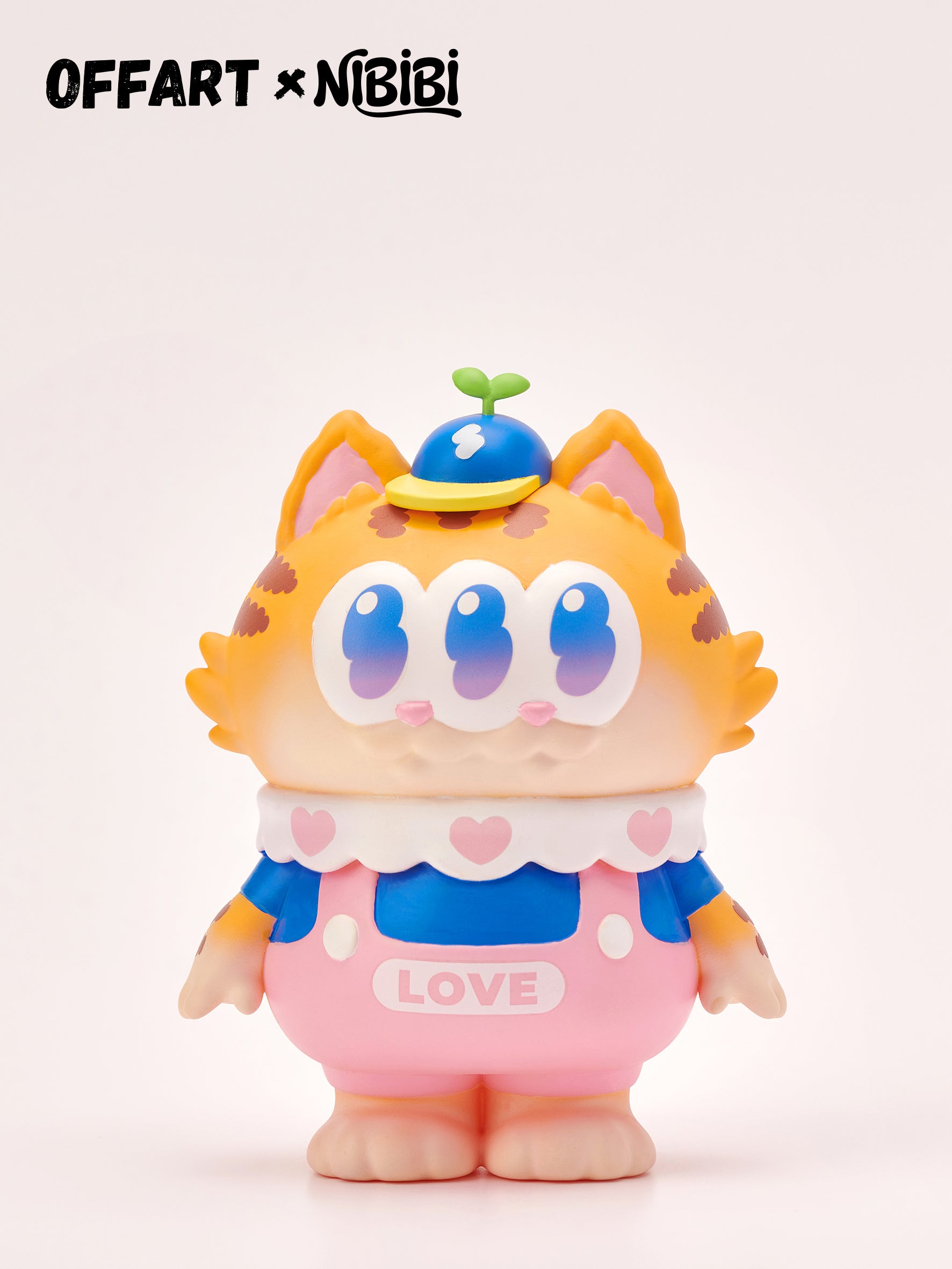 OFFART x NIBBI Three-Eyed Cat Statue