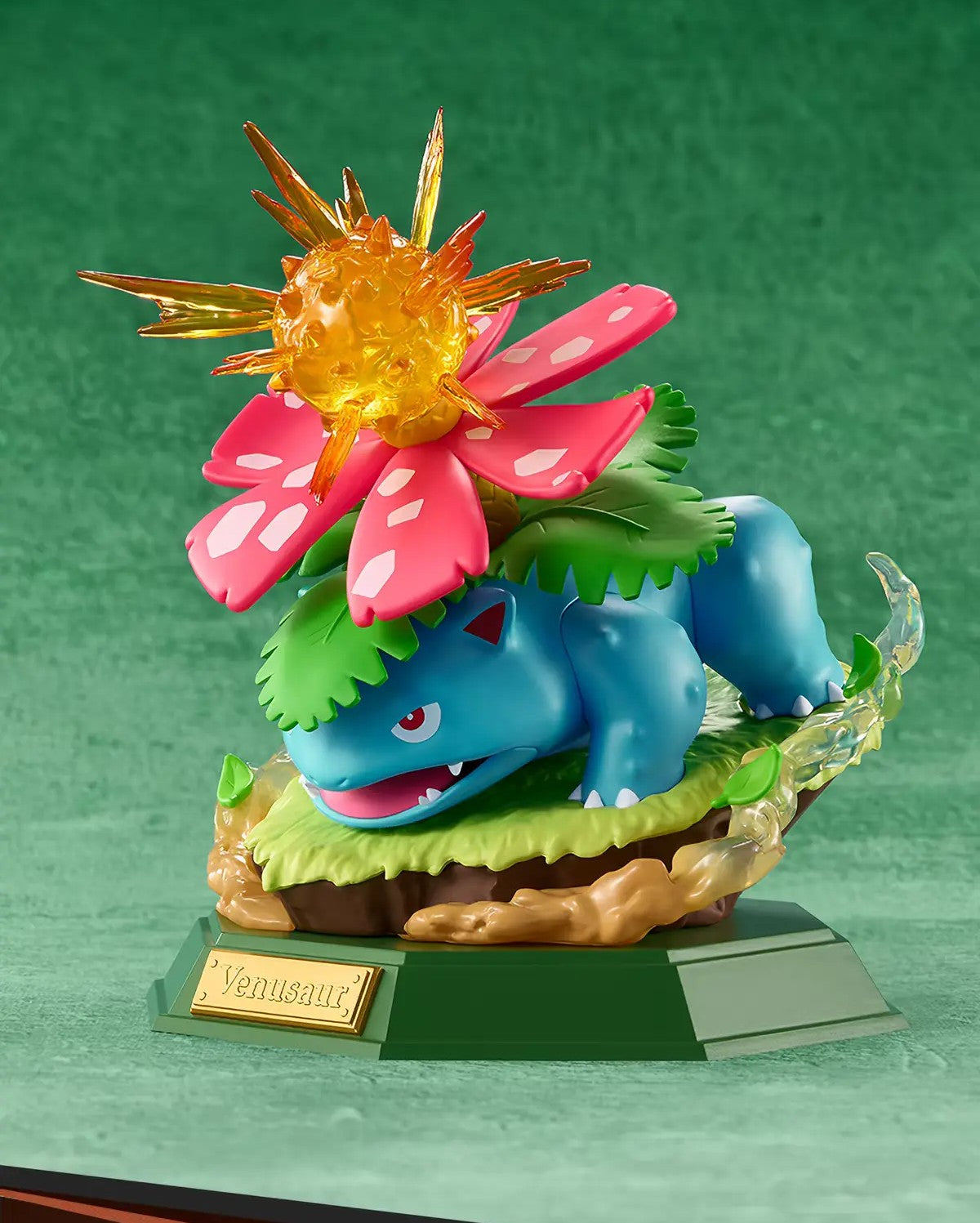 Funism Pokémon Twinkmont Shining Moment Series Figure - Venusaur