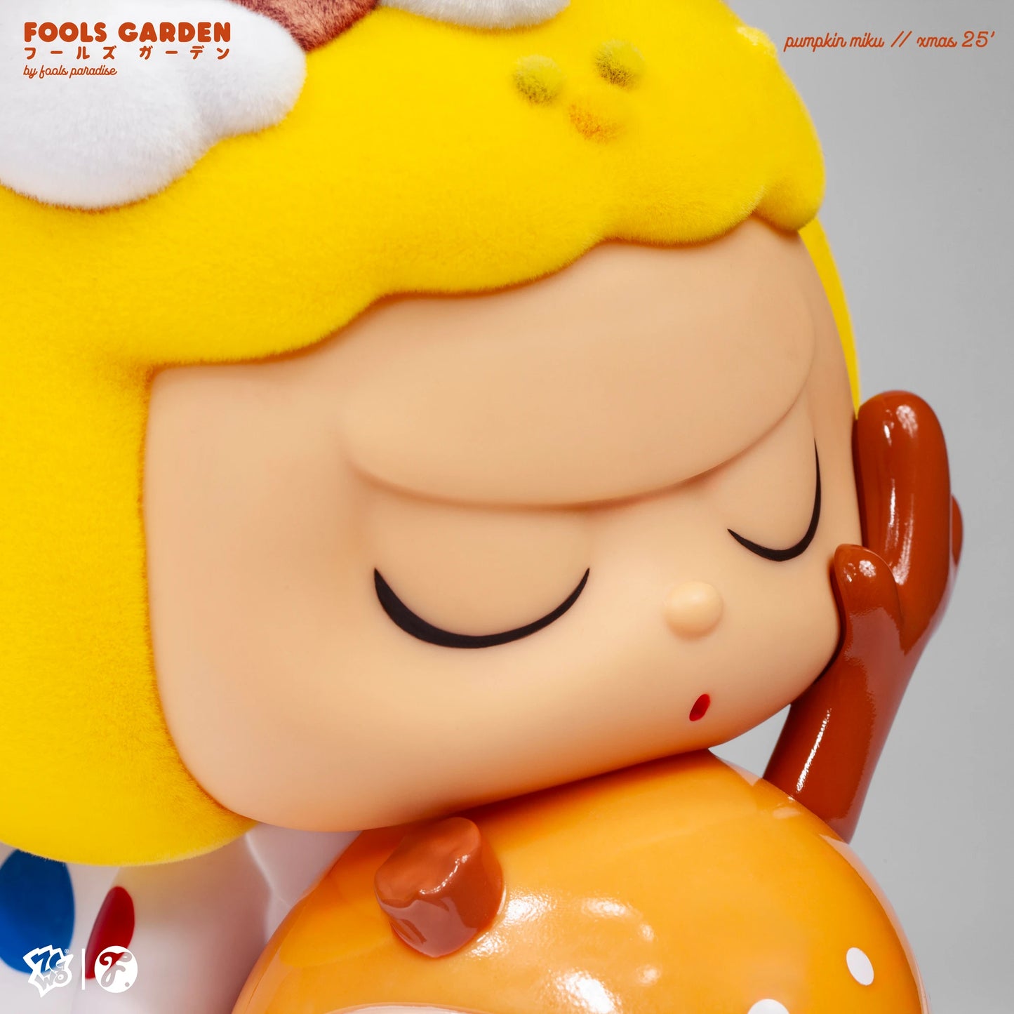 Fools Paradise Pumpkin Miku Xmas 25' Vinyl Figure