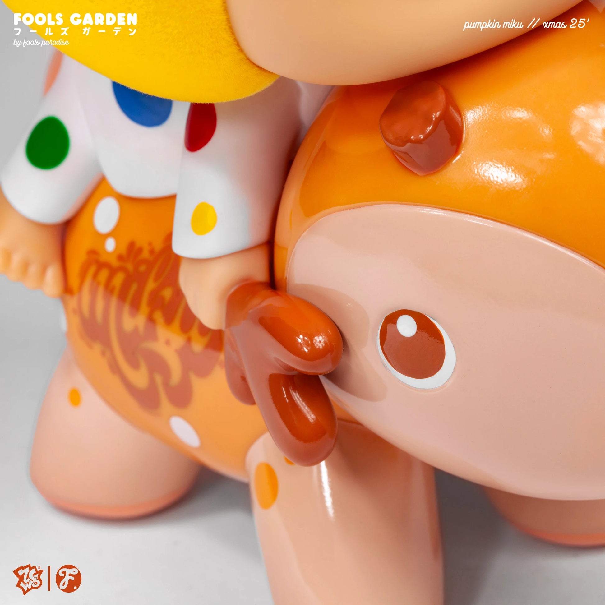 Fools Paradise Pumpkin Miku Xmas 25' Vinyl Figure