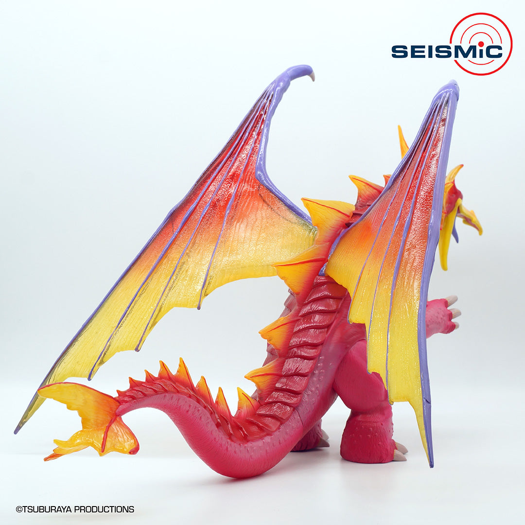 Ultraman Rising Gigantron Deluxe Sofubi