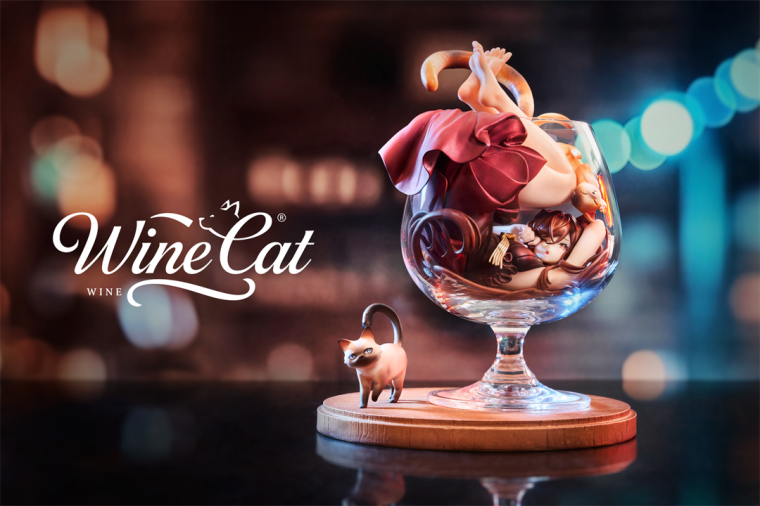 WeArtDoing Wine Cat Red Art Figure