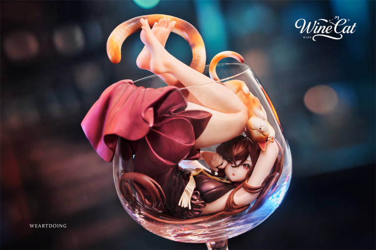 WeArtDoing Wine Cat Red Art Figure