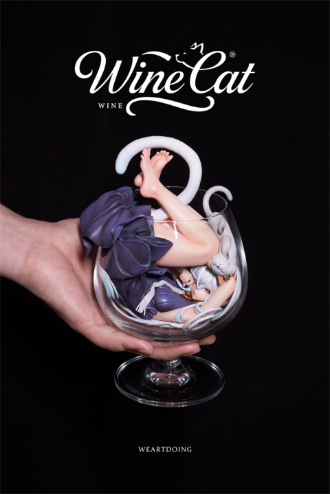 WeArtDoing Wine Cat Blue Art Figure